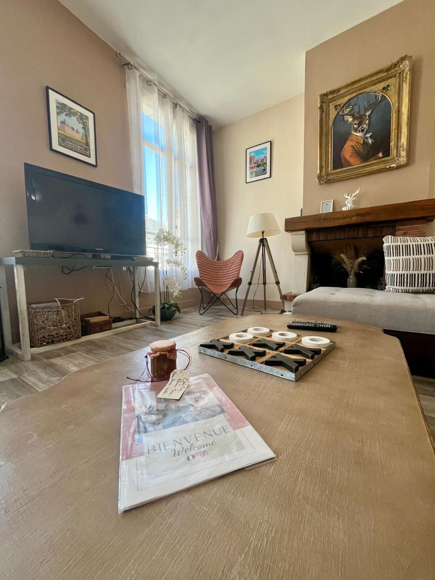 Cote Chateau - Grand Appartement Au Coeur De Blois Eksteriør bilde